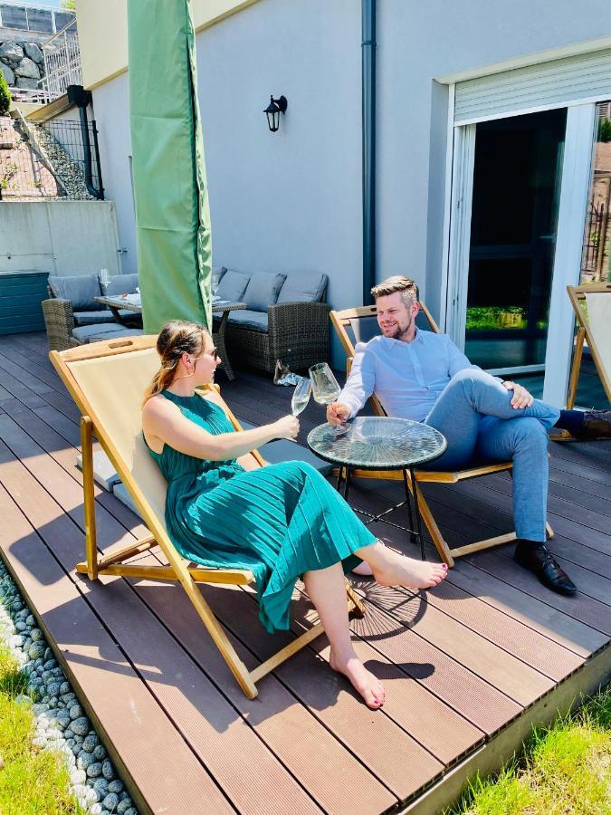 Gaestetraum Mit Wunderschoenem Ausblick Und Garten Apartment Muhldorf Bei Feldbach Екстериор снимка
