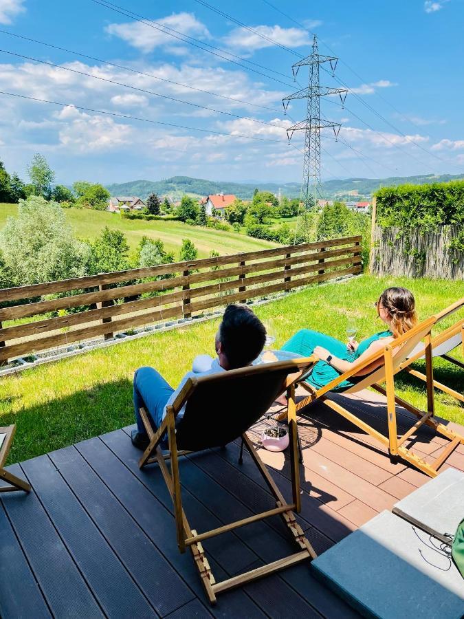 Gaestetraum Mit Wunderschoenem Ausblick Und Garten Apartment Muhldorf Bei Feldbach Екстериор снимка